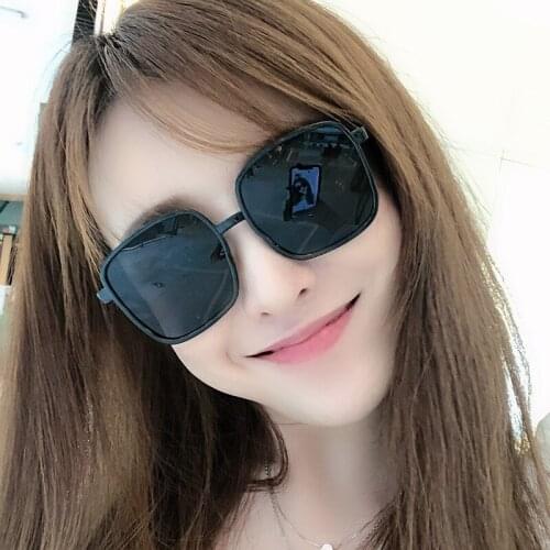 New Square Sunglasses Women 2020 Black Oversized Sunglasses Retro Vintage Big Sun Glasses Shades for Women Zonnebril Dames