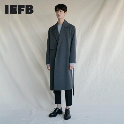 IEFB Autumn Korean Windbreaker Mens Mid Length Casual Long Coat Trendy Cool Overknee British Style Trench With Belt Lapel Y4263