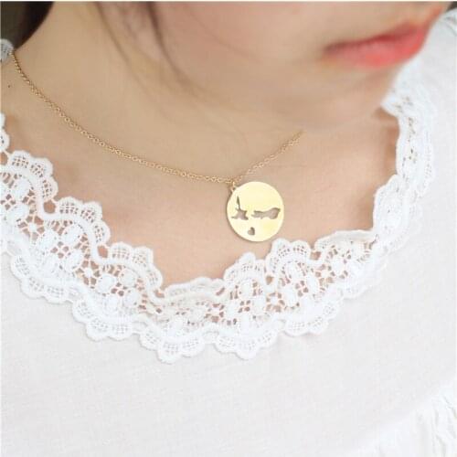 ZMZ 30pcs/lot 2019 Europe/US fashion New Zealand Map Necklace Country Auckland Australian Trip Keepsake Necklaces