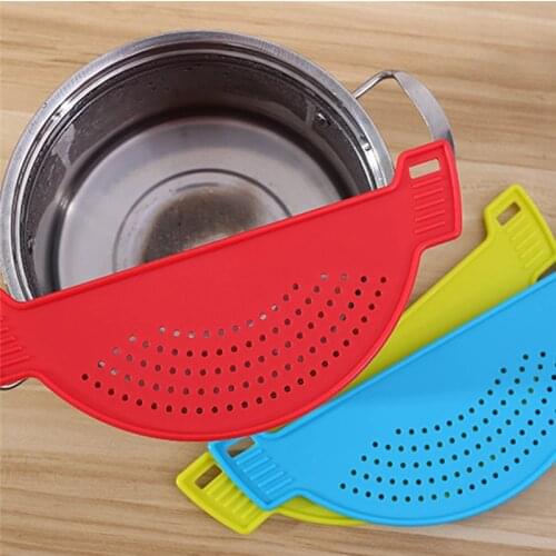 Kitchen Accessories Plastic Drain Basket Wash Rice Filter Leakproof Baffle Funnel for Jars Kitchen Gadget Pot Side Drainer Tool