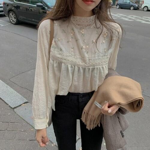 Womens Tops and Blouses Lace Blouse Shirt Sexy Floral Embroidery Feminine Blouses Women Long Sleeve Tops