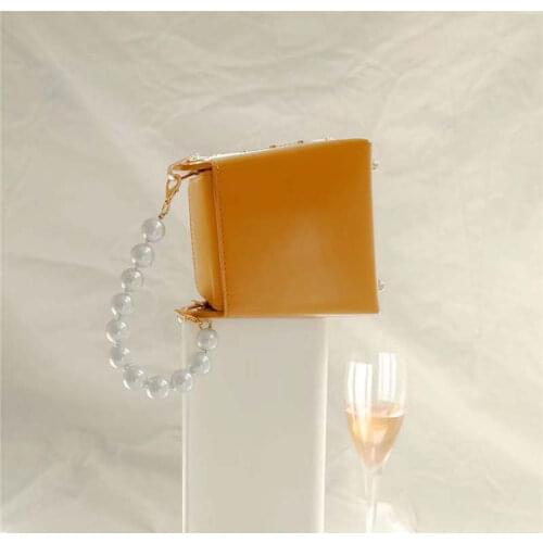 2021 New Pearl Crossbody Bags for Women Luxury Bags Evening Purse Fashion Designer Purses and Handbags Good Quality Handbags