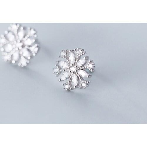 MloveAcc New Korea Design 925 Sterling Silver Snowflake Stud Earrings with Clear CZ for Women Girls Ear Jewelry