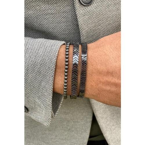 Men Hematite Stone Natural Stone Triple Set Arrow Direction Wristband Bracelet