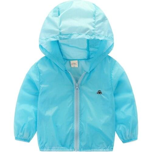 The boy sunscreen clothing thin new spring summer kids girls baby coat with bag Childrens waterproof sunscreen raincoat