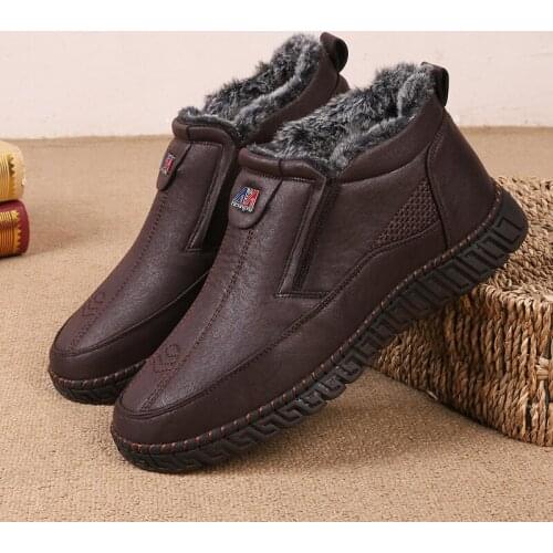 Retro Men Boots with Fur Warm Leather Western Ankle Boots Men Waterproof Winter Work Super Light Boots Casual Shoes Sneakers