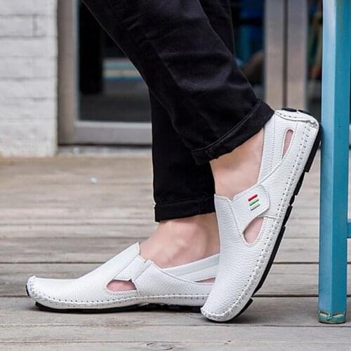 PU leather Shoes Men 2021 New Fashion Leather Shoes Men Breathable Mens Loafers Hook and Loop Driving Boat Casual Shoes men