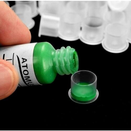 Tattoo Accessories 100Pcs Disposable Plastic Tattoo Ink Cups Caps S L M Permanent Makeup Tattoo Pigment Contenant With base
