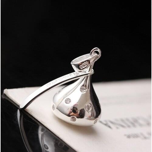 Wholesale Silver Female Models S925 Sterling Silver Pendant Kisses Chocolate Silver Pendant Retro Thai Silver