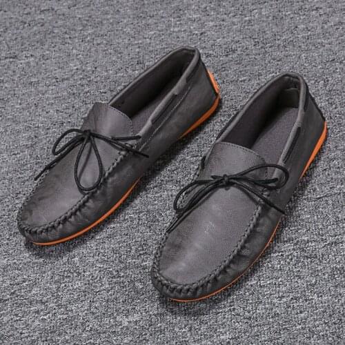 Mens Loafers Split Leather Casual Shoes Slip on Boat Shoes Comfortable Driving Shoes Moccasins Breathable Flat Shoes