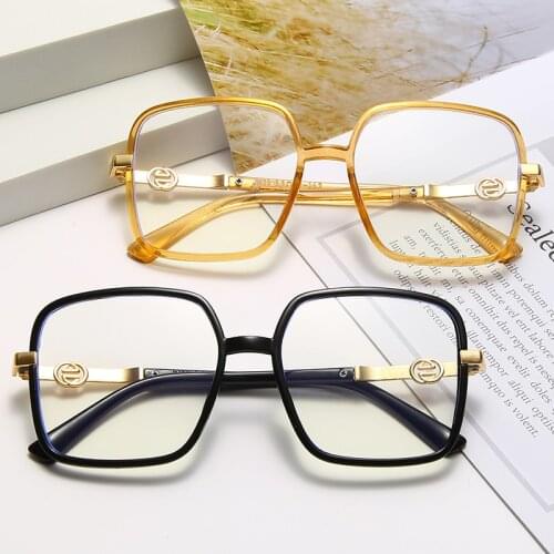 Oversized Square Anti-blue Light Glasses Metal Frame Fashion Computer Eyewear Luxury Frame for Women Men Vintage Eyeglasses