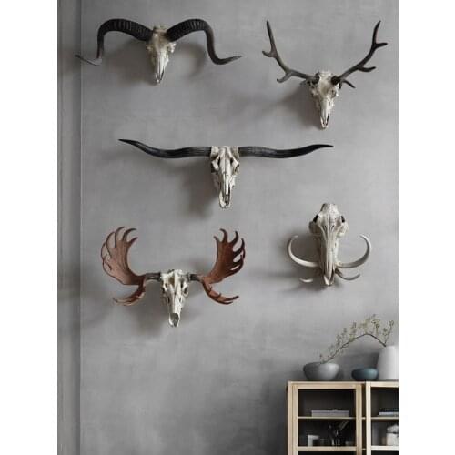 American Alaska moose goat elk horns skull wall hanging jewelry creative gift decoration resin craft gift