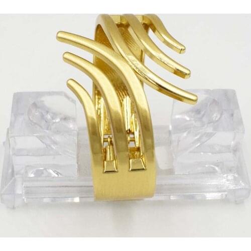2017 new Dubai Gold big Bangles Fashion Design Dubai ummer Style Cuff Bangles Bracelet For Women Girls Gift