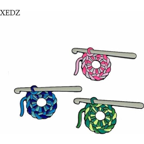 XEDZ new blue pink green wool ball sweater needle brooch fashion personality fun woven sweater badge denim clothes pendant gift