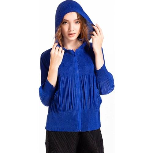 BLUE FOLD Women's Hooded Jackets