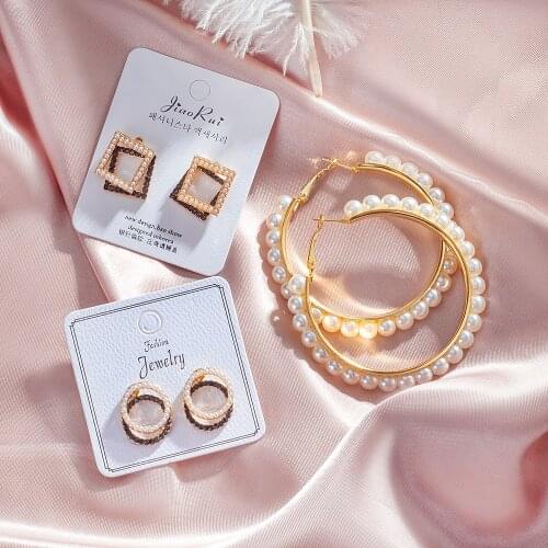 New Trendy Pearl Hoop Earrings for Women Fashion Gold Geometirc Circle Earrings Brincos Wedding Party Jewelry Goth Wholesale
