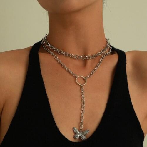 Punk Alloy Thick Chain Butterfly Pendant Necklace for Women Fashion Geometric Round Circle Clavicle Necklace Colar Jewelry Gift