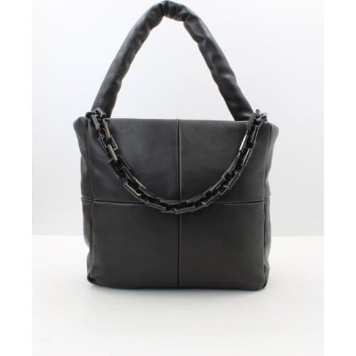 Womens Black Full-Bodied Leather Chain Detail Hand Shoulder Bag Paris women ladies hand bag cross straps for holding bags top sa