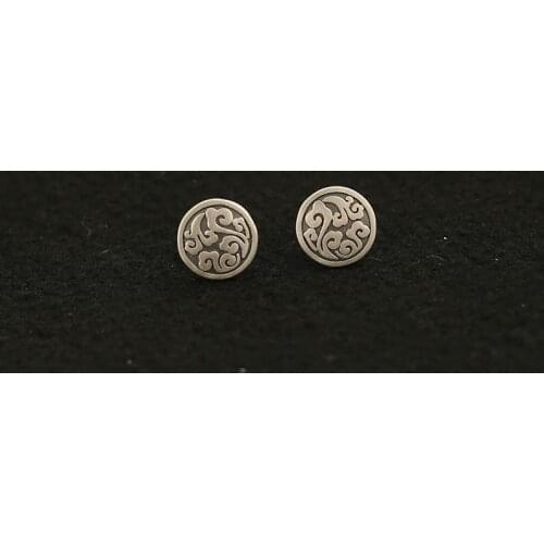 New Retro 925 Sterling Silver Stud Earrings Chinese Wind Xiangyun Totem Spray Handmade Couple Earrings Jewelry Accessories