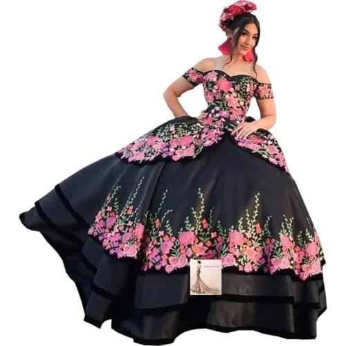 Amazing Black Ball Gown 3D Floral Flowers Off the shoulder Satin Quinceanera Prom Formal Party Dress Sweet 15 with Sleeves