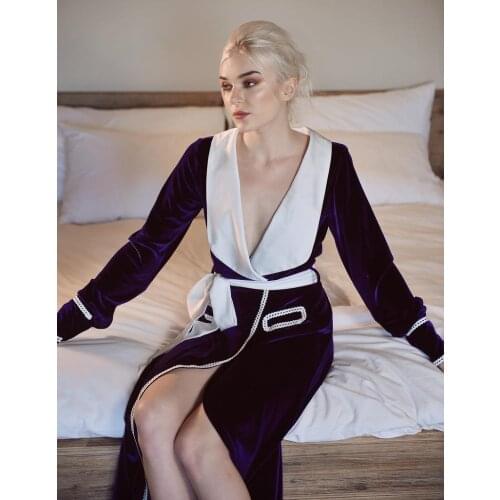 2021 Customized Nightgown Luxury Dark Blue Long-Sleeved V-Neck Waistband Long Nightgown Robe