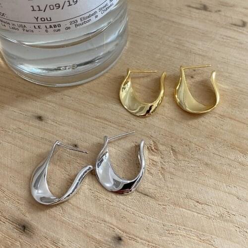 18k gold plated 100% Authentic 925 Sterling silver White/ Gold Twisted "U" Shape Stud earrings FINE jEWELRY Luxury TLE1110