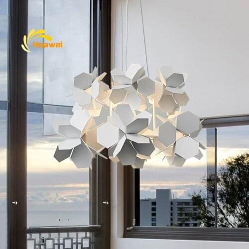Nordic LED Chandelier Lighting Modern Lustre Iron Hanging Lamp White Black Luxury Hanging Lamp for Home Dining Room Living Room