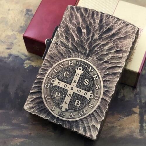 Unique Handmade Heavy armor oil Lighter Retro Solid Brass Constantine Kerosene Lighters Hell Detective Armor Cigarette Lighter