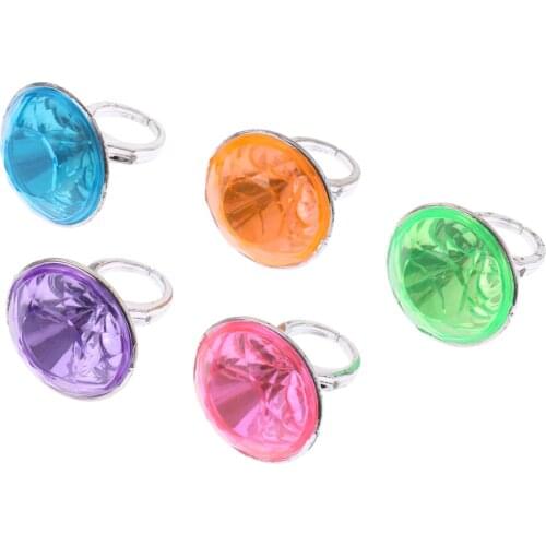 5pcs Plastic Diamond Rings Prizes for Classroom Teacher, Pinata Filler Toy