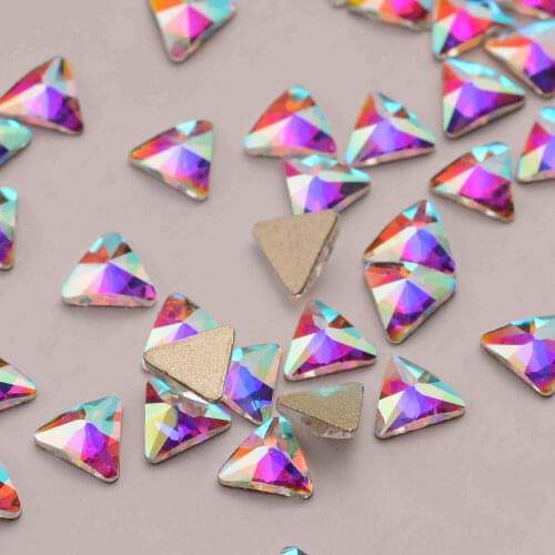 30pcs 7mm Triangles AB Flat Back Fancy Nail Art Crystal Rhinestones For Wedding Personality Design Beads