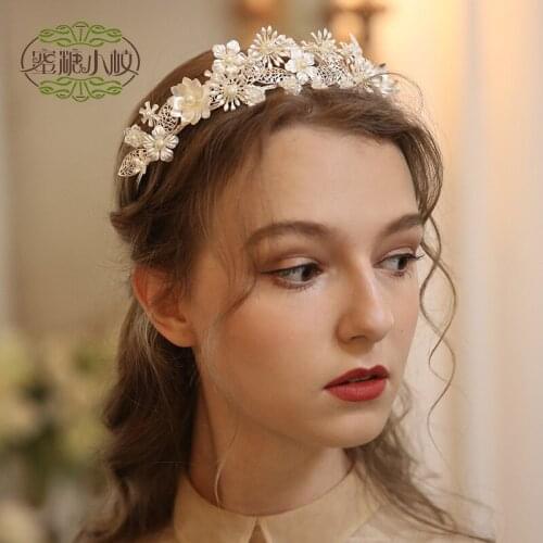 2021 unique creative exquisite pearl flower headdress Dinner wedding crown