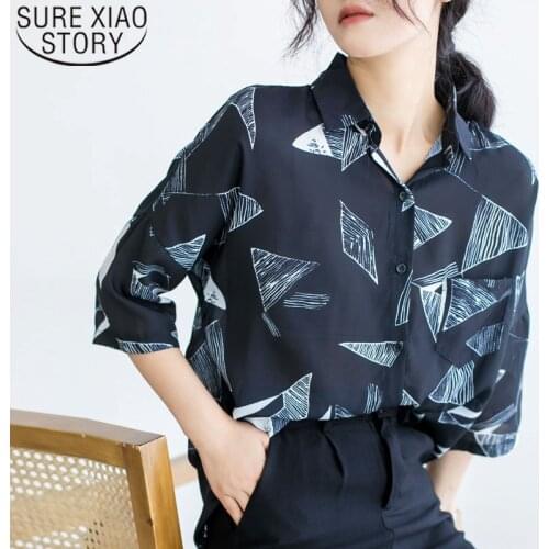 Blusas Mujer De Moda 2021ladies Tops Chiffon Blouse Shorts Button V-Neck Geometric Womens Tops And Blouses Female Shirts 5252 50
