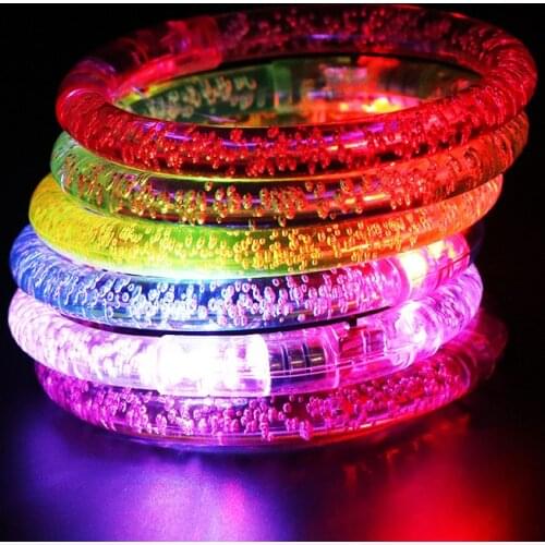 New Stars Shine In The Dark Kids Toy 1PCS Luminous Bracelet New Childrens Toys Flash LED Cartoon Lights Glow In The Dark Toys E