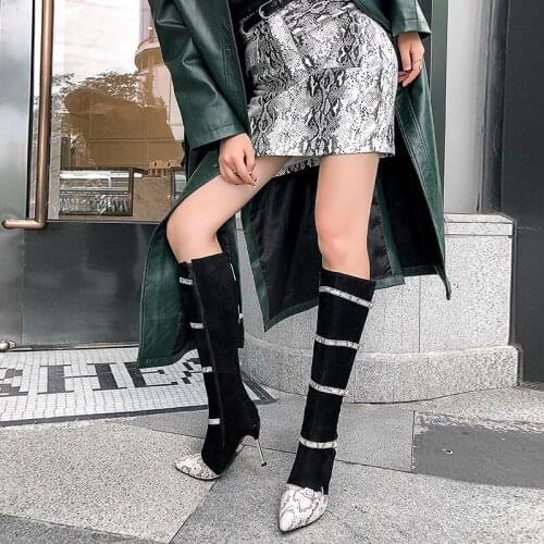 New womens shoes in autumn and winter 2019 sexy boots snake pattern buckle retro high heel side zipper high boots