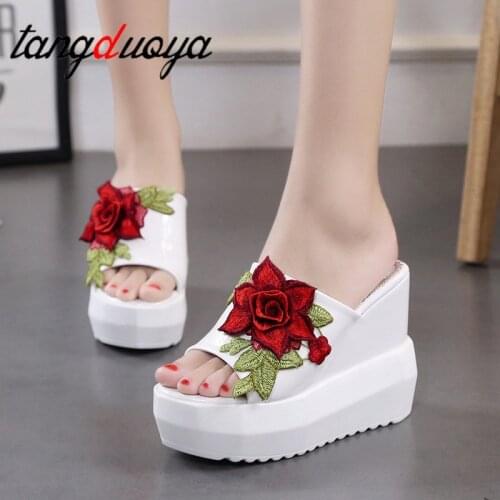 Women Sandals Summer Embroidery Flower Leisure Shoes Women Platform Wedges Fish Mouth Gladiator Sandals Thick Bottom Slippers