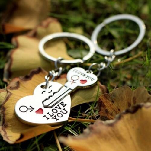 1set/bag Couple I LOVE YOU Letter Key chain Heart Key Ring Silvery Lovers Love Key Chain Souvenirs Valentines Day gifts 2018