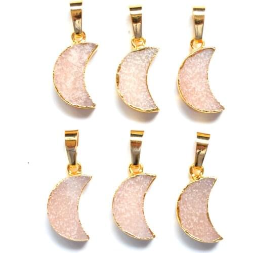 Nature small sunstone quartz moon shape crystal agates pendant ,orange stone moon shape pendants