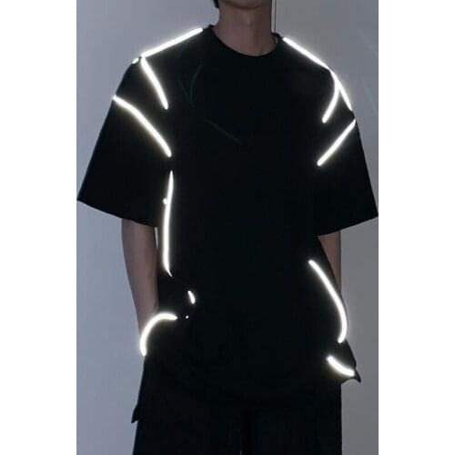 Drop shipping Personality Reflective T-shirt Men Tee Harajuku Night Light Fashion Casual O-neck Half Sleeve Male T Shirt Tops