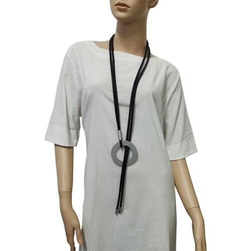 YD&YDBZ DIY Fine Rope Leather Pendant Necklaces For Women Simple Circle Metal Chokers Necklaces Jewelry Clothes Decoration Gift