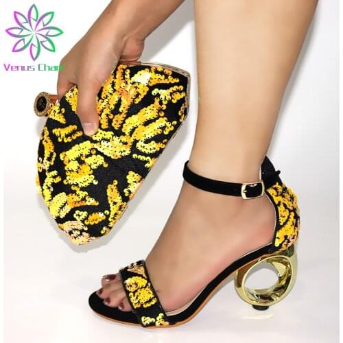 Popular High Quality African Women Shoeos and Bag to Match in Yellow Color with Platform with Wedding Dress for Party