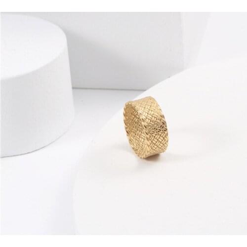 SRCOI New Trendy Geometric Woven Texture Wide Ring Simple Golden Minimalist Fashion Textured Stacking Ring Unisex Jewelry 2020