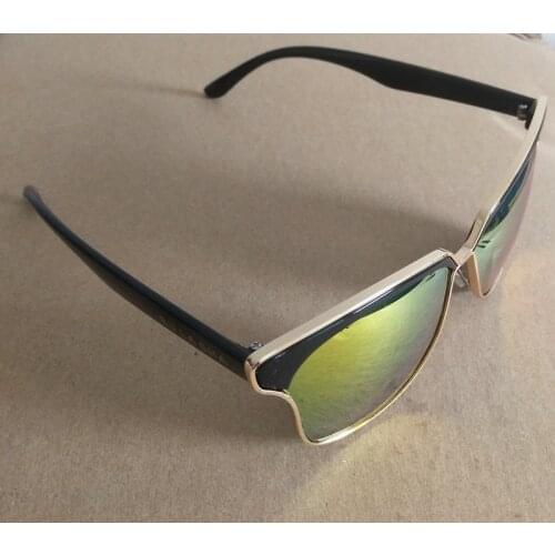 Plastic Promotion Custom Logo Printed Brand Own Name Logo UV400 Sun glasses