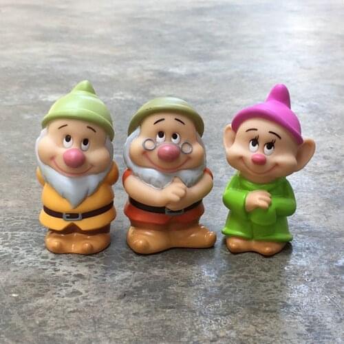 3PCS/1lot 8cm Disney Snow White and seven dwarfs enamel doll car cake decoration model DIY decoration