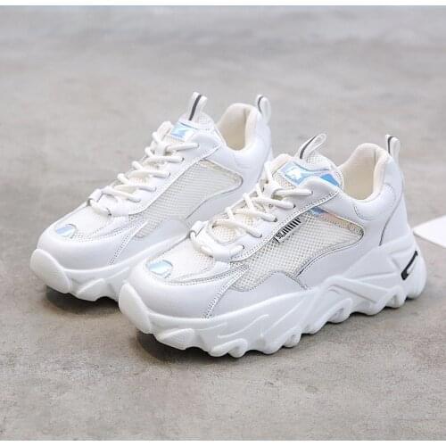 2021 New Fashion Spring Breathable Womans Sneakers Mesh Woman Casual Shoes Couples Tenis Shoes Summer White Trainers Hot Sell