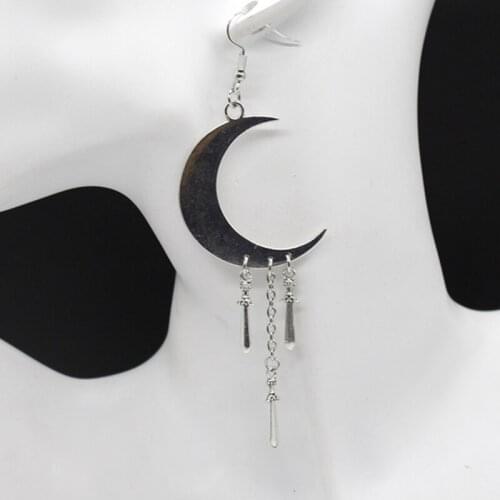 New Half Moon Earrings Mysterious Gothic Moon Jewelry Pagan Dagger Witch Goddess Fashion Ladies Earrings
