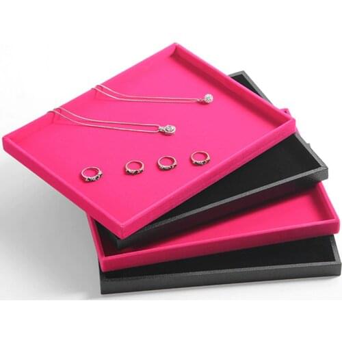 Rasalhaguer Jewelry Stands