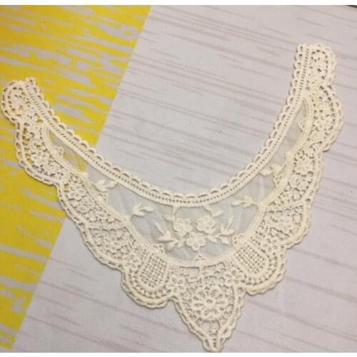 1 Piece 32*29cm 100% Cotton Beige Embroidered Lace Collar Neckline Venise Applique Accessories