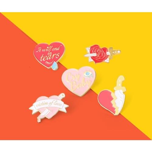 Custom Broken Love Cry Baby Enamel Pins Heart Rose Dagger Tears Brooches Lapel Badge Pink Red Cartoon Jewelry For Couple Friends
