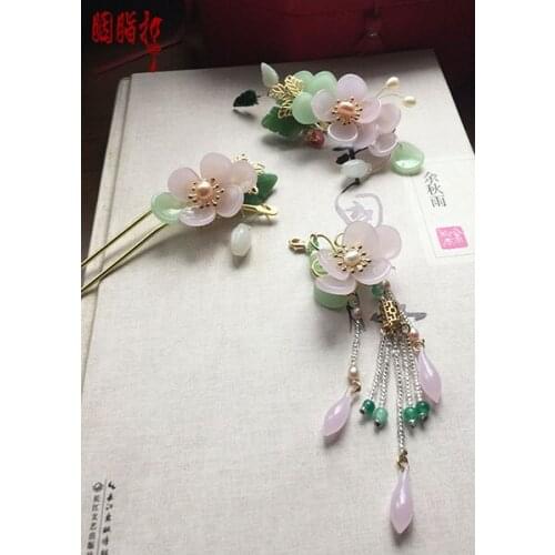 Multistone Jade Rabbit Brooch Hair Grip Vintage Chinese Handmade Hair Jewelry Hanfu Cos Hair Accessory Hairpin