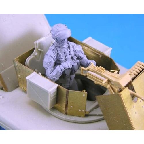 1/35 Resin Figure Model Kits US Vehicle Gunner Unassembled unpainted